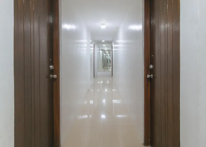 Reddoorz At Casa 82 Hotel
